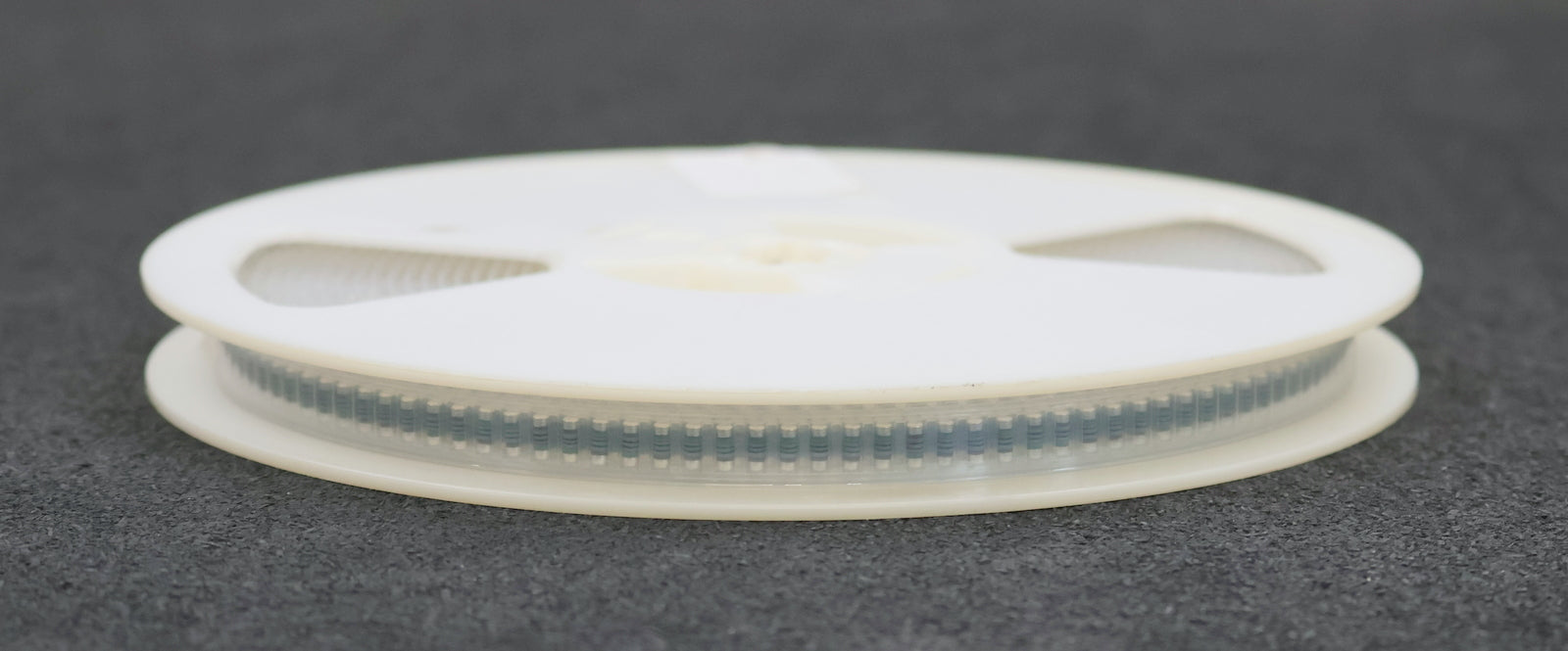 Bild des Artikels BEYSCHLAG-1700x-SMD-Widerstand-510Ω-MELF-510-Ohm-Model-MMA-0207-50