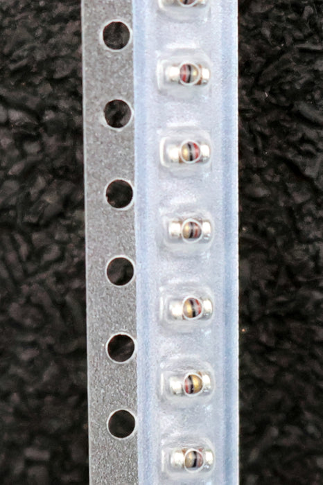 Bild des Artikels BEYSCHLAG-3000x-SMD-Widerstand-82Ω-MICRO-MELF-82-Ohm-Model-MMV-0102-50