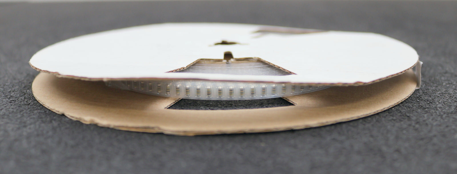 Bild des Artikels DRALORIC-1200x-SMD-Widerstand-470kΩ-124-558-MS1-470000-Ohm-Model-SMM0204