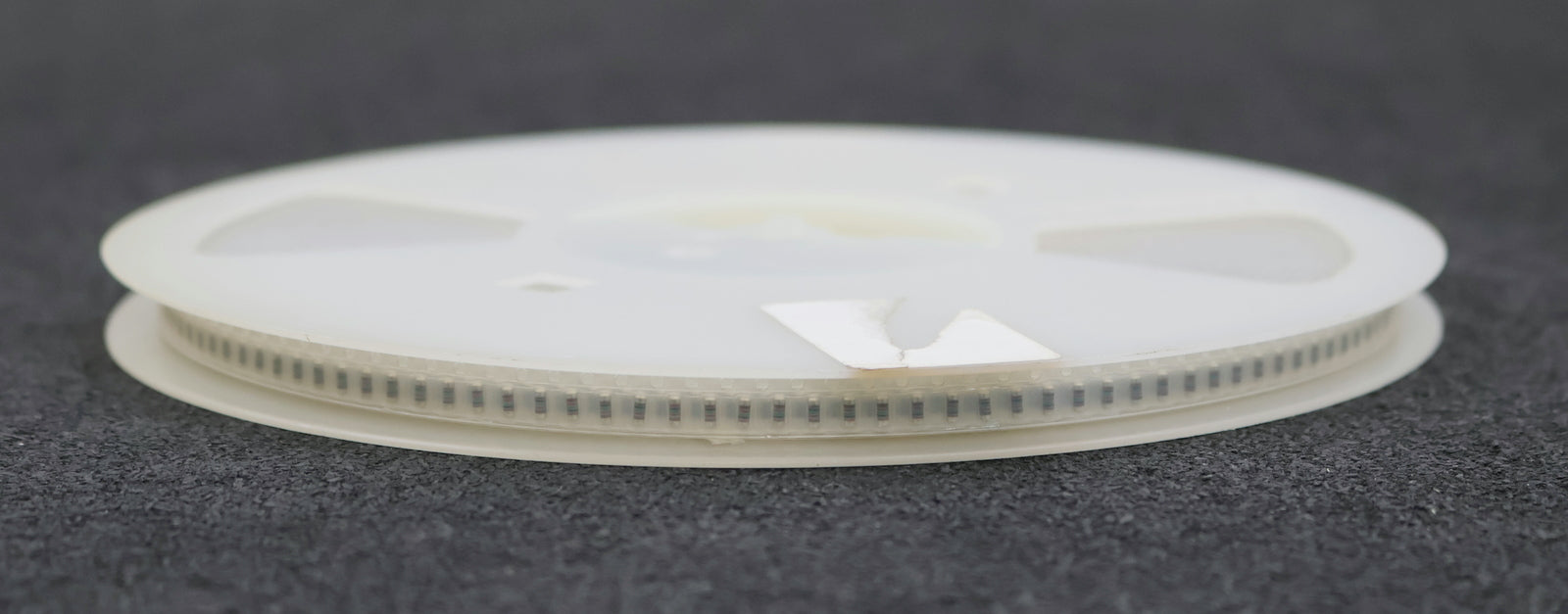 Bild des Artikels BEYSCHLAG-2300x-SMD-Widerstand-20,5kΩ-MINI-MELF-20500-Ohm-Model-MMA-0204-50