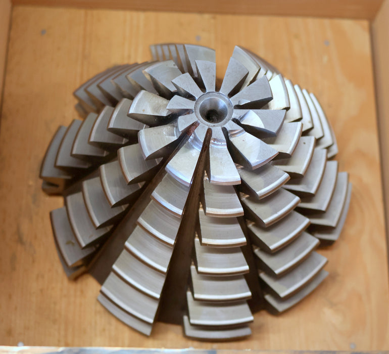 Bild des Artikels KLINGELNBERG-Palloid-Wälzfräser-m=-6,0-17°30'-EGW-Zahnform-III-1-gg.-Re.
