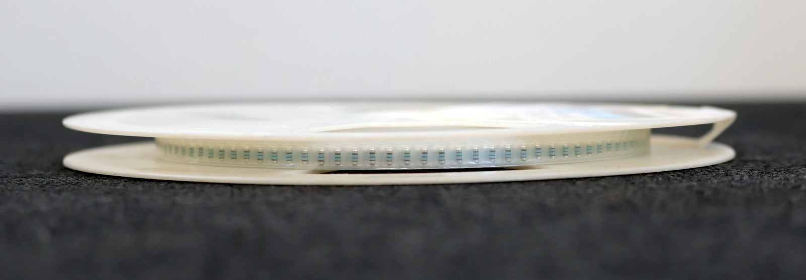 Bild des Artikels BEYSCHLAG-1500x-SMD-Widerstand-1,47MΩ-MINI-MELF-1470000-Ohm-Model-MMA-0204-50