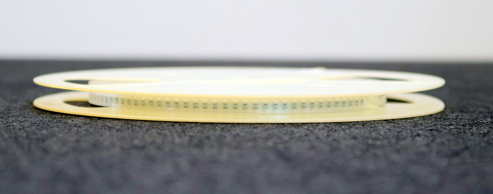 Bild des Artikels BEYSCHLAG-1500x-SMD-Widerstand-249kΩ-MINI-MELF-249000-Ohm-Model-MMA-0204-50