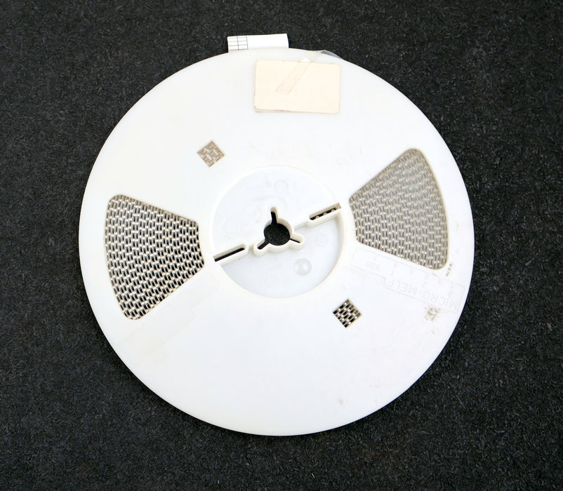 Bild des Artikels BEYSCHLAG-2500x-SMD-Widerstand-1,13kΩ-MINI-MELF-1130-Ohm-Model-MMA-0204-50