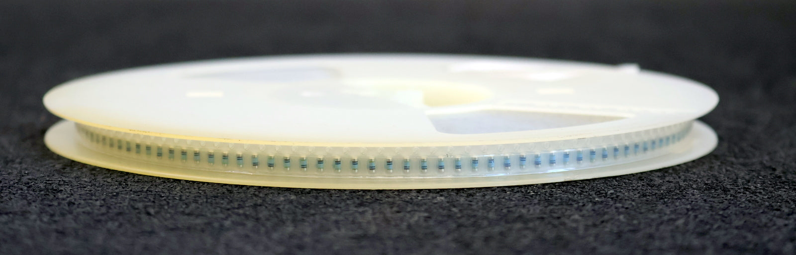 Bild des Artikels BEYSCHLAG-2000x-SMD-Widerstand-499Ω-MINI-MELF-499-Ohm-Model-MMA-0204-50