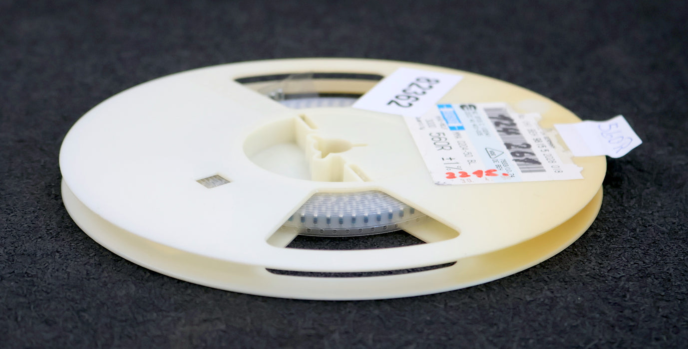 Bild des Artikels BEYSCHLAG-500x-SMD-Widerstand-560Ω-MINI-MELF-560-Ohm-Model-MMA-0204-50