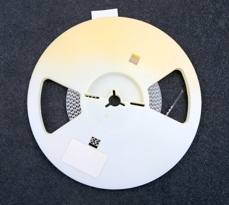 Bild des Artikels BEYSCHLAG-500x-SMD-Widerstand-560Ω-MINI-MELF-560-Ohm-Model-MMA-0204-50