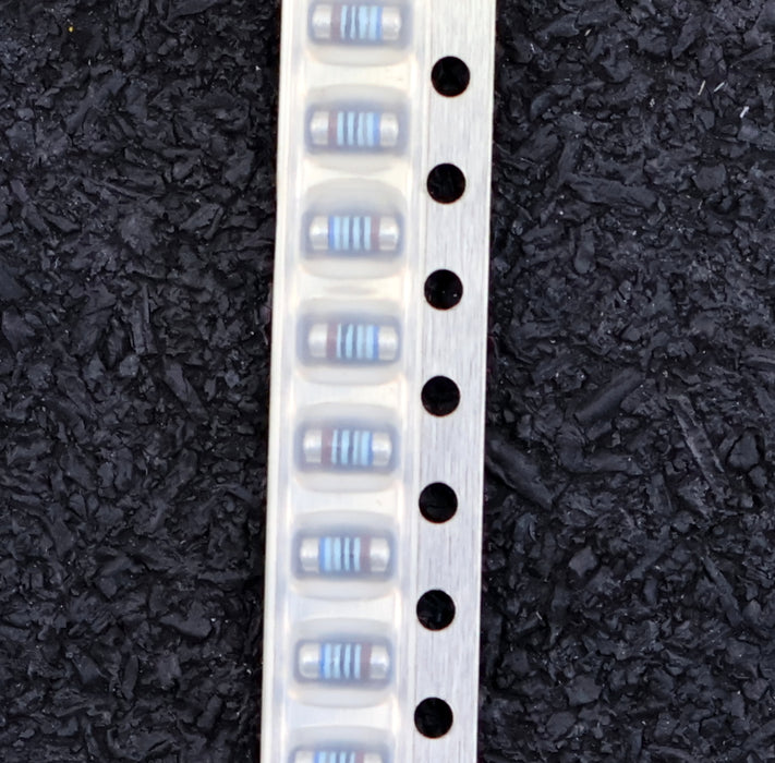 Bild des Artikels BEYSCHLAG-2000x-SMD-Widerstand-680Ω-MINI-MELF-680-Ohm-Model-MMA-0204-50