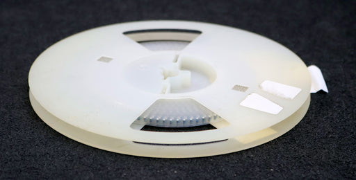 Bild des Artikels BEYSCHLAG-800x-SMD-Widerstand-750Ω-MINI-MELF-750-Ohm-Model-MMA-0204-50