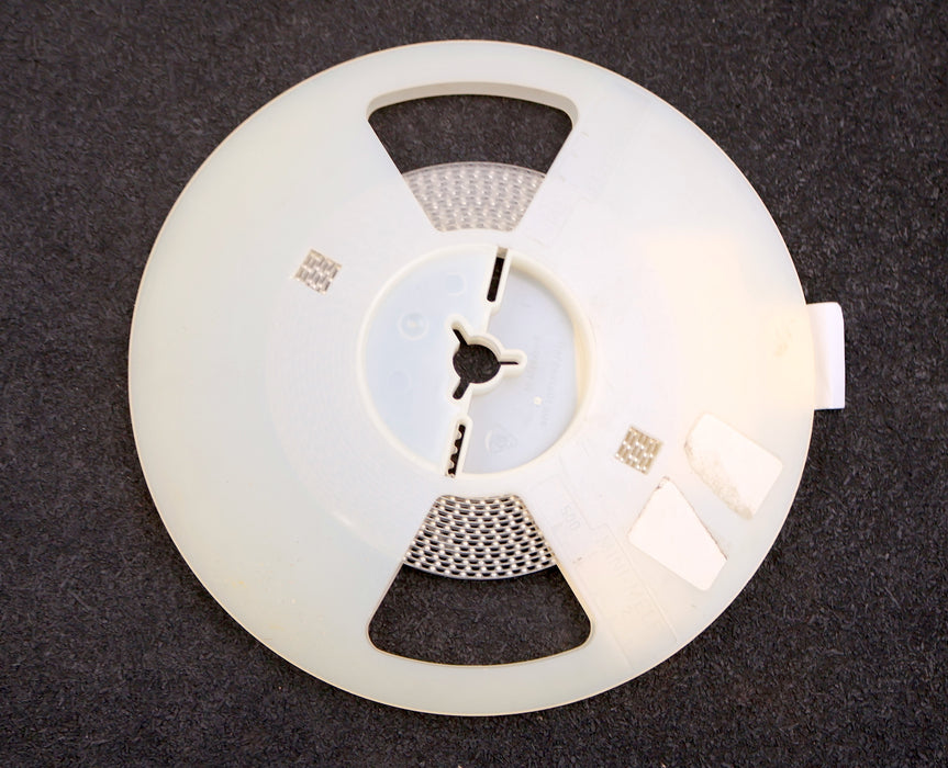 Bild des Artikels BEYSCHLAG-800x-SMD-Widerstand-750Ω-MINI-MELF-750-Ohm-Model-MMA-0204-50