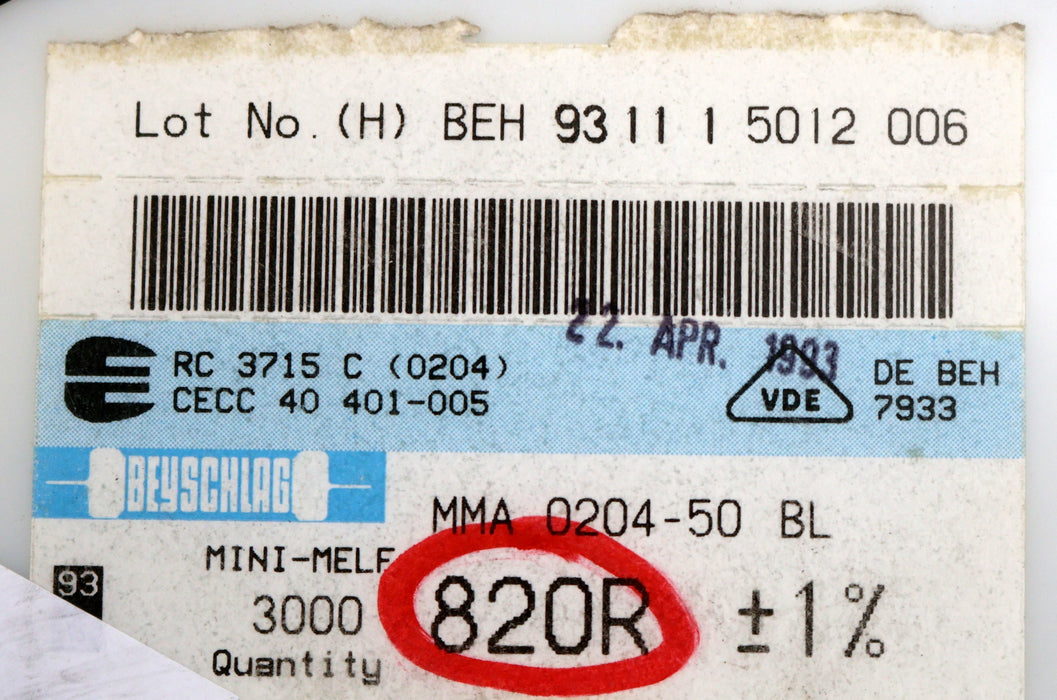 Bild des Artikels BEYSCHLAG-900x-SMD-Widerstand-820Ω-MINI-MELF-820-Ohm-Model-MMA-0204-50