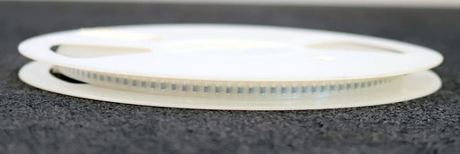 Bild des Artikels BEYSCHLAG-2000x-SMD-Widerstand-820Ω-MINI-MELF-820-Ohm-Model-MMA-0204-50