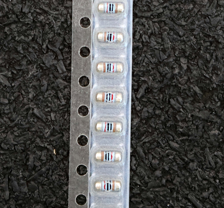 Bild des Artikels BEYSCHLAG-2000x-SMD-Widerstand-820Ω-MINI-MELF-820-Ohm-Model-MMA-0204-50