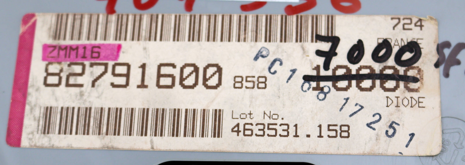 Bild des Artikels ITT-SEMICONDUCTORS-7000x-Zenerdiode-Model-ZMM16-82791600-Zenerspannung-16V
