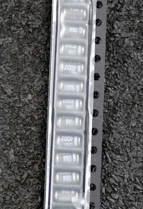 Bild des Artikels DIOTEC-1000x-Silizium-Gleichrichterdioden-für-die-Oberflächenmontage-SM4007