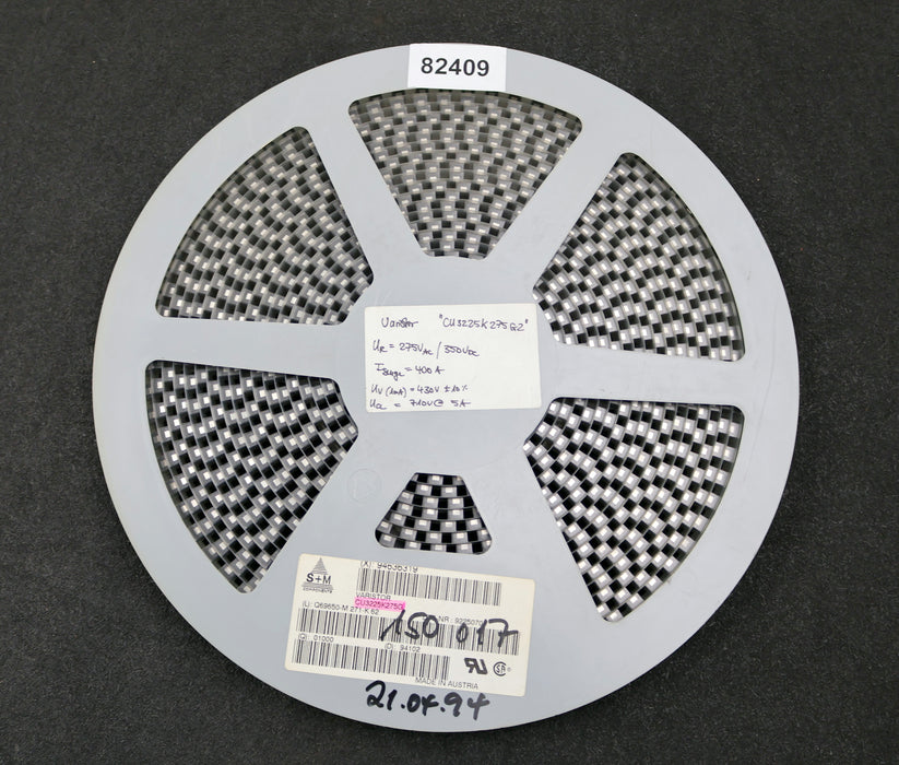 Bild des Artikels S+M-950x-SMD-Varistor-CU3225K275G-275VAC-/-350VDC-400A