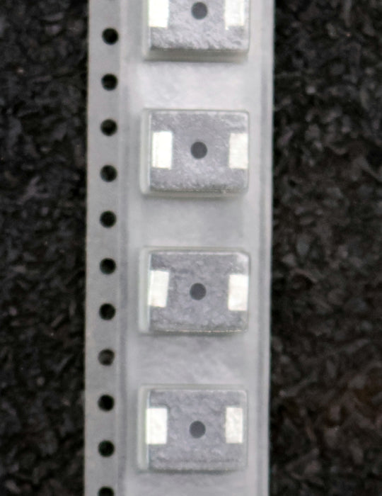 Bild des Artikels S+M-950x-SMD-Varistor-CU3225K275G-275VAC-/-350VDC-400A