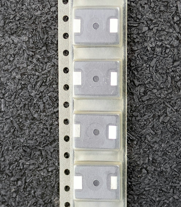 Bild des Artikels S+M-250x-SMD-Varistor-CU4032K17G2-17VAC-/-22VDC-250A-13"-reel-with-250-units