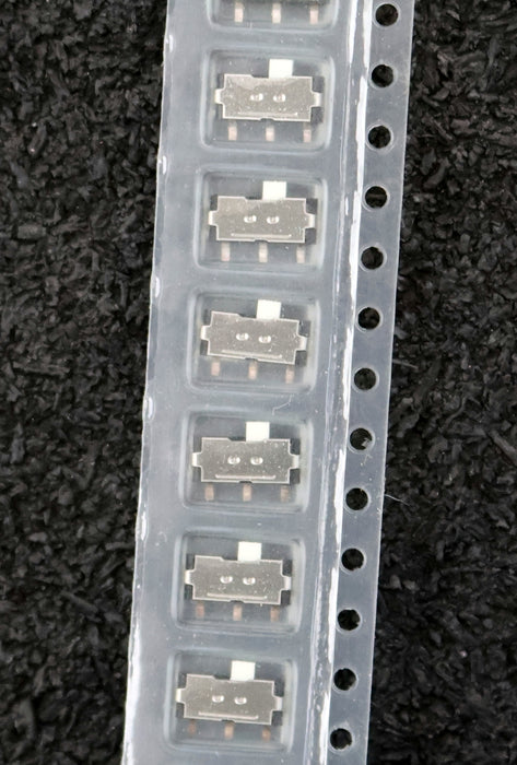 Bild des Artikels ITT-CANNON-100x-SMD-Schiebeschalter-120479-MMSS-AYZ-SPDT-unbenutzt-