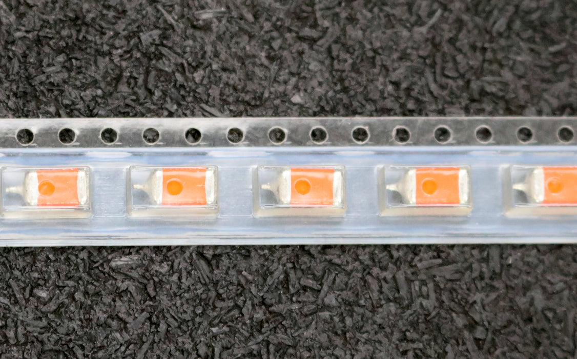 Bild des Artikels SPRAGUE-250x-Festkörper-Tantal-Chipkondensatoren-33µF-konform-beschichtet-33µF