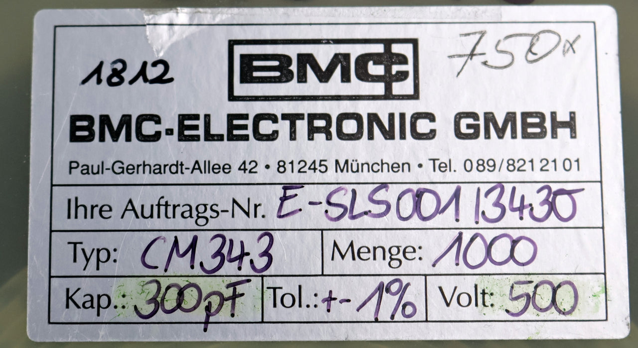 Bild des Artikels BMC-700x-Chip-Kondensator-CM343-300pF-1812-500V-unbenutzt