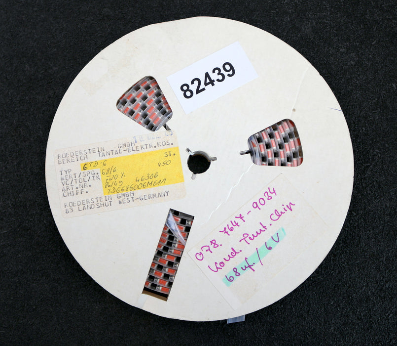 Bild des Artikels ROEDERSTEIN-450x-Tantal-Chipkondensatoren-68µF-6TD-6-68µF-6V-TD6686006ME11