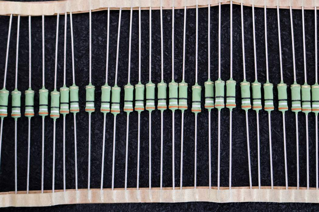Bild des Artikels VISHAY-1000x-Metallschichtwiderstände-39Ω-80182066-39-Ohm-Toleranz-5%-Model-WR4
