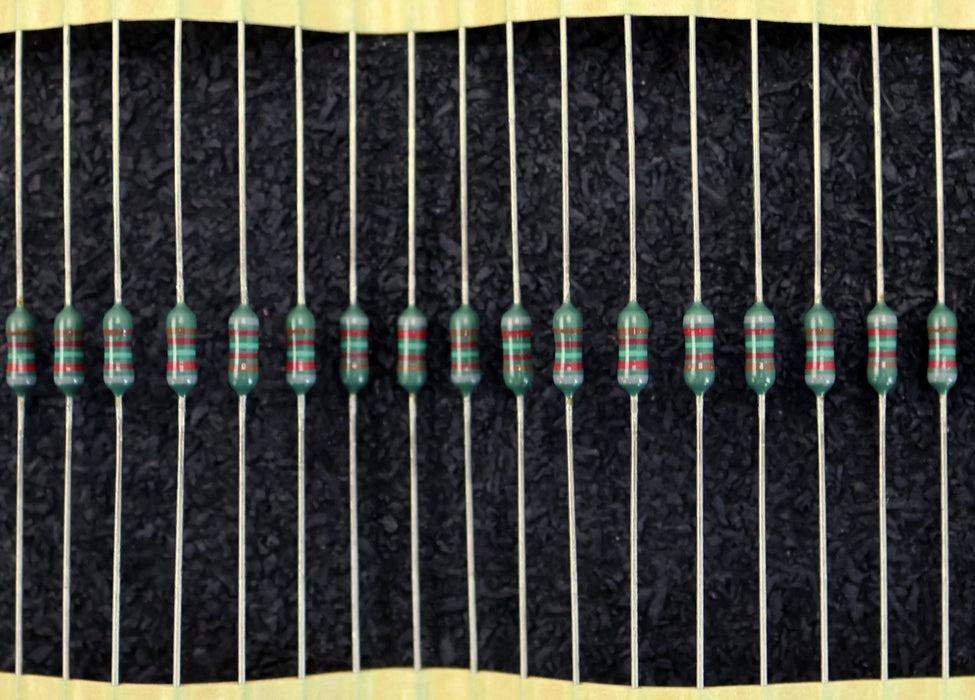 Bild des Artikels MATSUSHITA-1800x-Metallschichtwiderstände-82,5kΩ-1/4W-82500-Ohm-Toleranz-1%