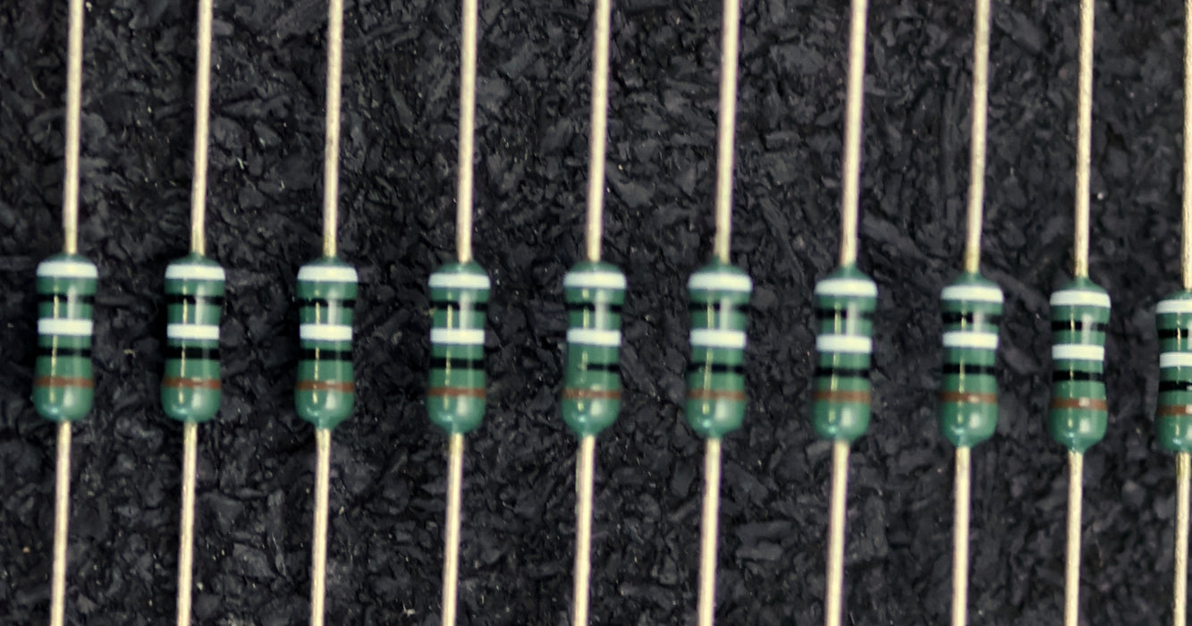 Bild des Artikels MATSUSHITA-1500x-Metallschichtwiderstände-909Ω-1/4W-909-Ohm-Toleranz-1%