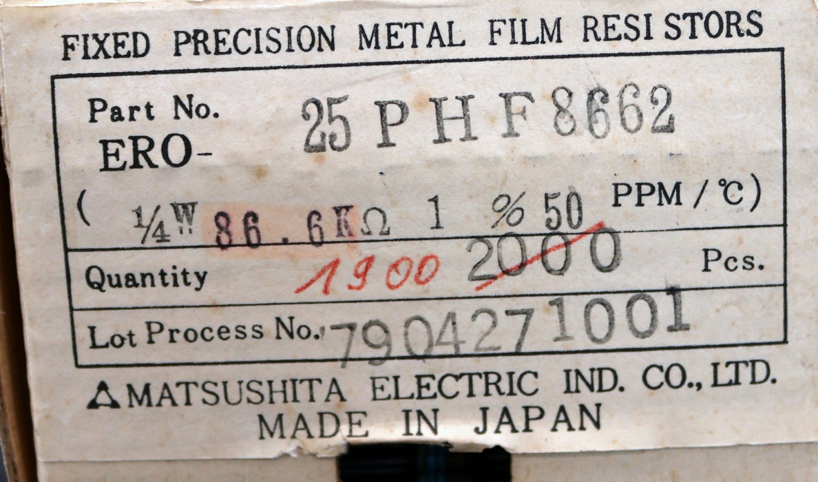 Bild des Artikels MATSUSHITA-1800x-Metallschichtwiderstände-86,6kΩ-1/4W-86600-Ohm-Toleranz-1%