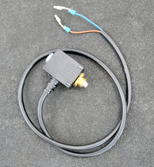 Bild des Artikels KÄRCHER-Magnetventil-kpl.-Art.Nr.:-6.472-411.0-zu-HDS-798-C-unbenutzt