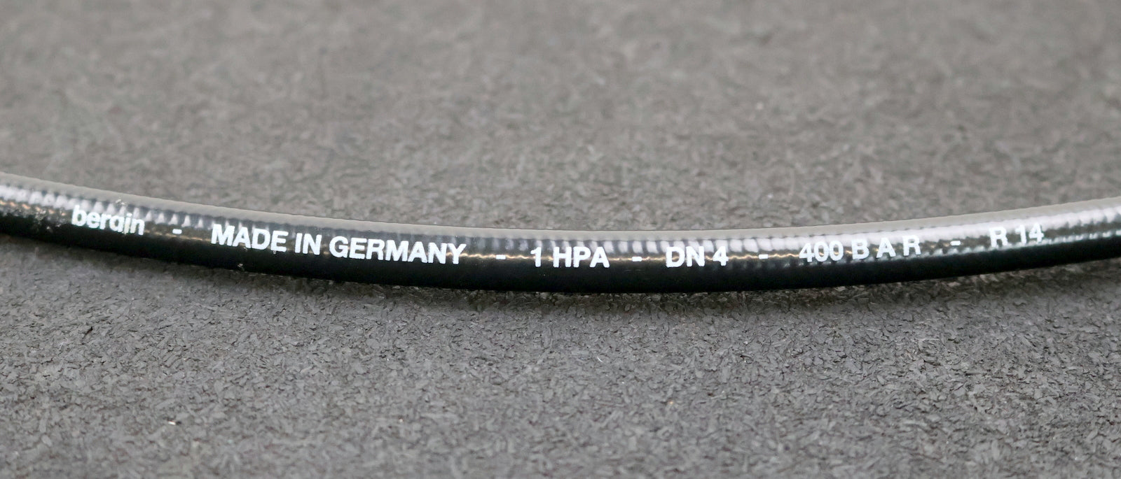 Bild des Artikels KÄRCHER-Hochdruckschlauch-DN4-Länge-500mm-Art.Nr.:-6.964-528.0-unbenutzt