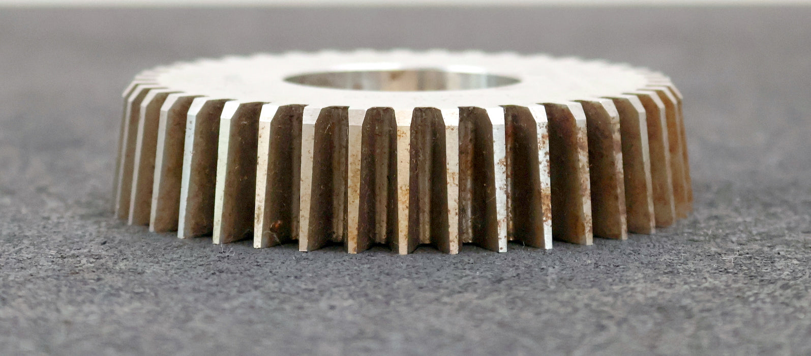 Bild des Artikels KLINGELNBERG-Scheibenschneidrad-m=-2,5mm-15°-EGW-Z=-40-hkw=-3.22m/m