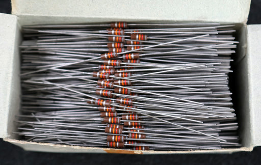 Bild des Artikels MBT-500x-Metallschichtwiderstände-82kΩ-82000-Ohm-Toleranz-10%-unbenutzt