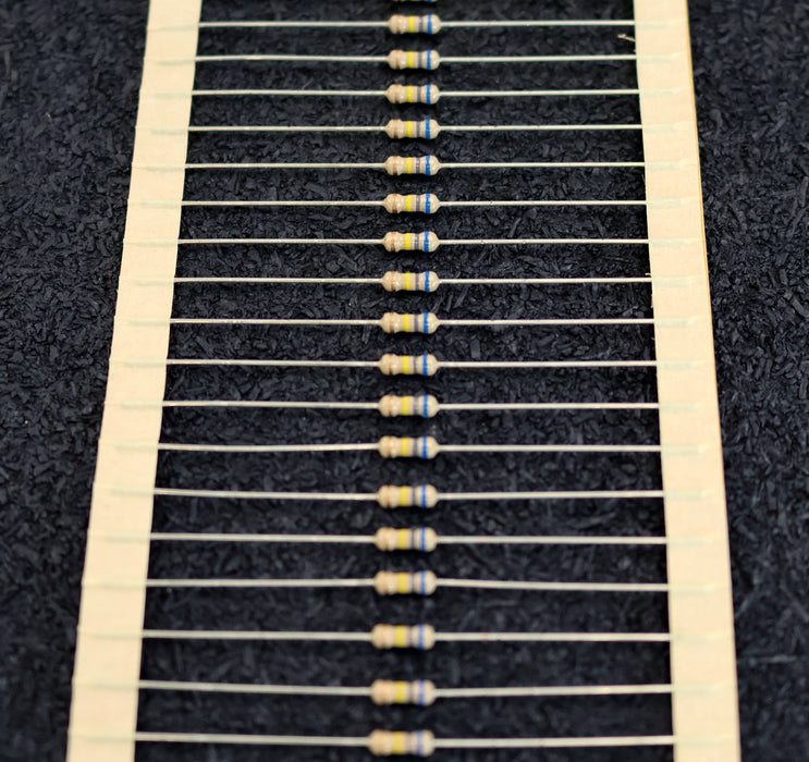 Bild des Artikels 2500x-Metallschichtwiderstände-680kΩ-680000-Ohm-Toleranz-5%-Metal-Film-Resistors