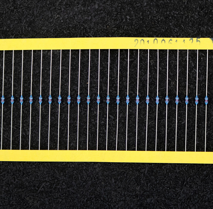 Bild des Artikels YAGEO-5000x-Metallschichtwiderstände-18,2kΩ-WMF3646-0,4W-18200-Ohm-Toleranz-1%