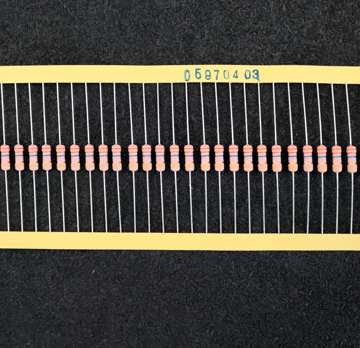 Bild des Artikels YAGEO-1000x-Metallschichtwiderstände-33MkΩ-33000000-Ohm-Toleranz-5%-Model-HHV-50