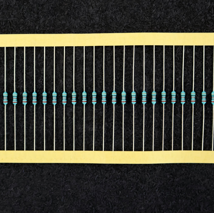 Bild des Artikels RUTRONIK-900x-Metallschichtwiderstände-301Ω-0,6W-301-Ohm-Toleranz-1%