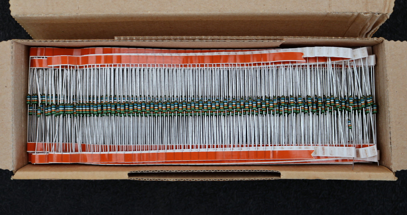 Bild des Artikels DRALORIC-1600x-Metallschichtwiderstände-169kΩ-169000-Ohm-Toleranz-0,5%-SMA-0207