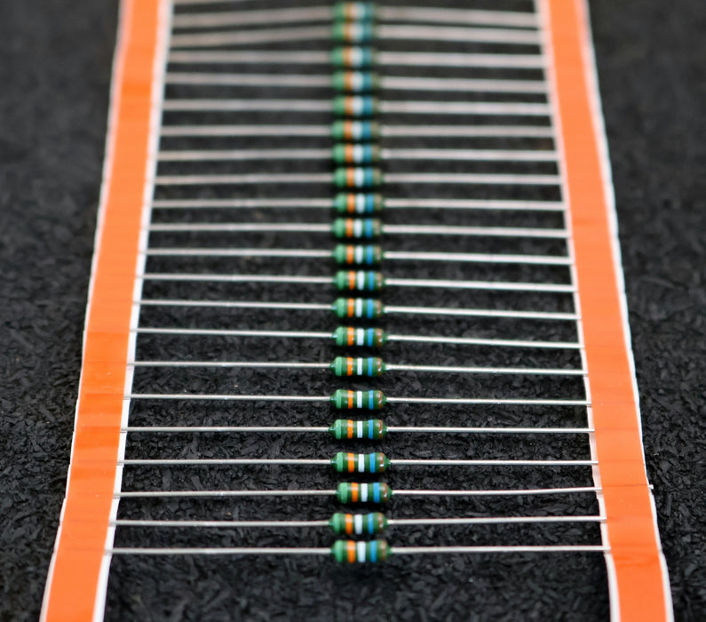 Bild des Artikels DRALORIC-1600x-Metallschichtwiderstände-169kΩ-169000-Ohm-Toleranz-0,5%-SMA-0207
