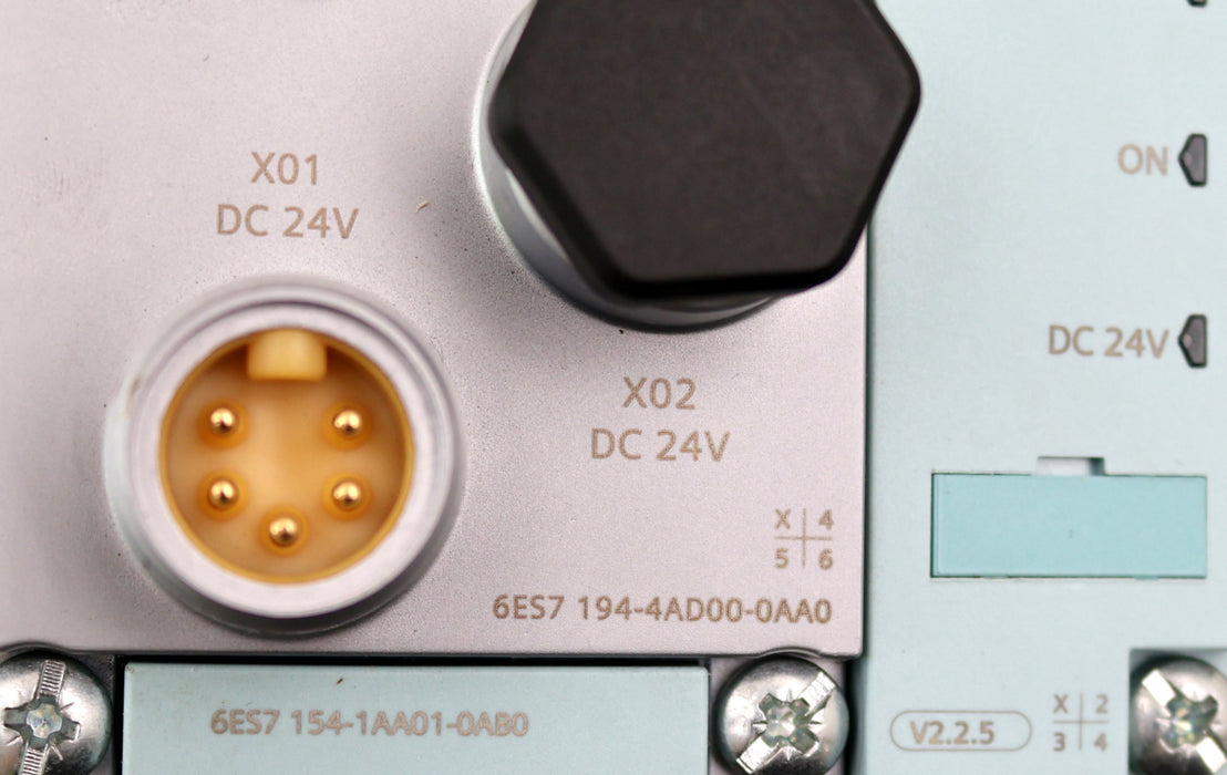 Bild des Artikels SIEMENS-SIMATIC-Interface-Modul-6ES7154-1AA01-0AB0-mit-6ES194-4AD00-0AA0