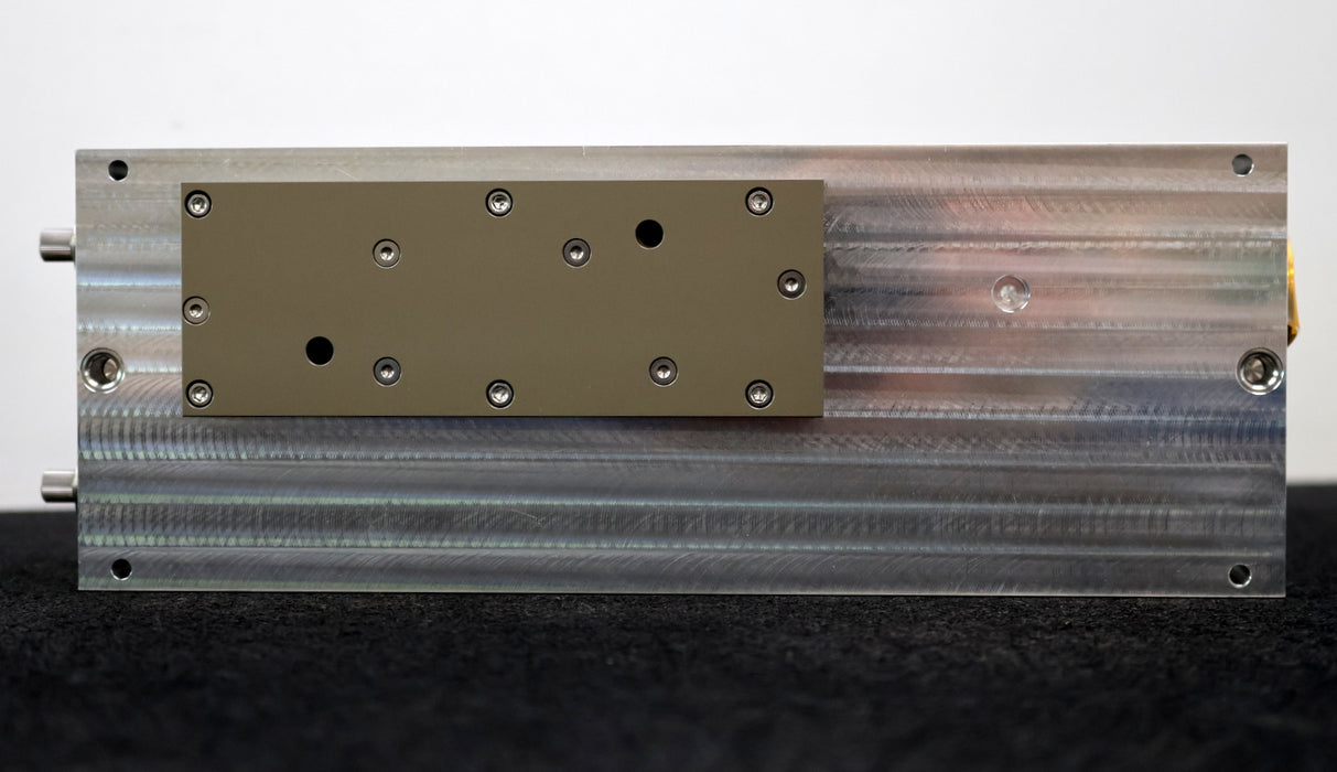 Bild des Artikels ROFIN-Resonatormodul-PL-30E-HP-V-OWC-Art.Nr.-101106864-00606-unbenutzt-in-OVP