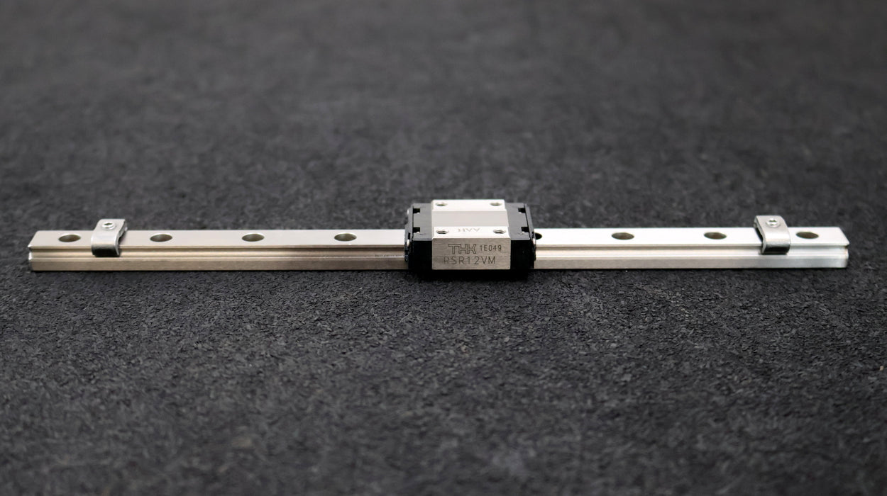 Bild des Artikels THK-Linearführung-mit-einem-Schlitten-RSR12VMUU+220LM-Schienenlänge-220mm