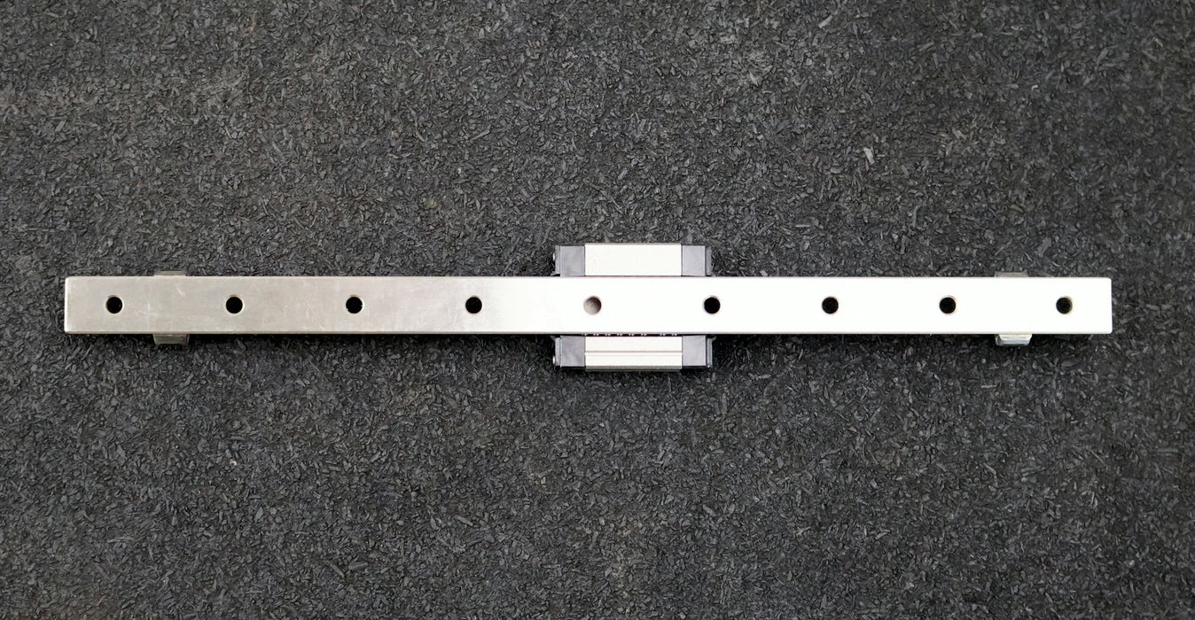 Bild des Artikels THK-Linearführung-mit-einem-Schlitten-RSR12VMUU+220LM-Schienenlänge-220mm