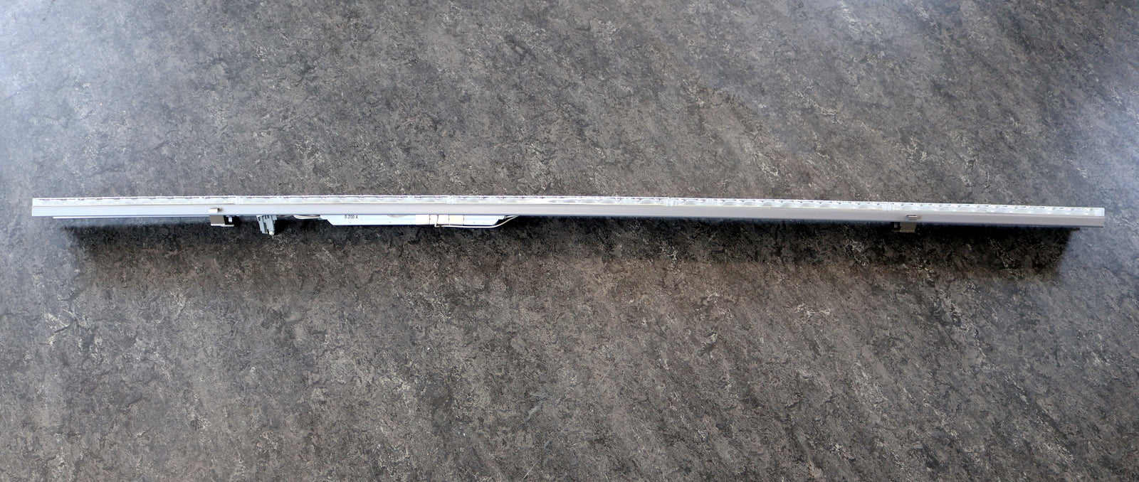 Bild des Artikels TRILUX-E-LINE-LED-2x-Geräteträger-7650-TB-LED8000-840-tief-breit-strahlend