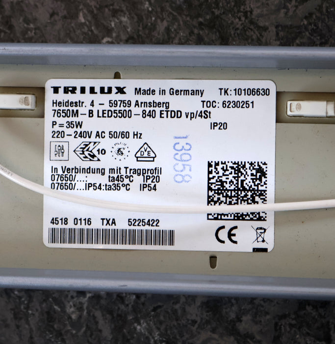 Bild des Artikels TRILUX-E-LINE-LED-2x-Geräteträger-7650-TB-LED8000-840-tief-breit-strahlend