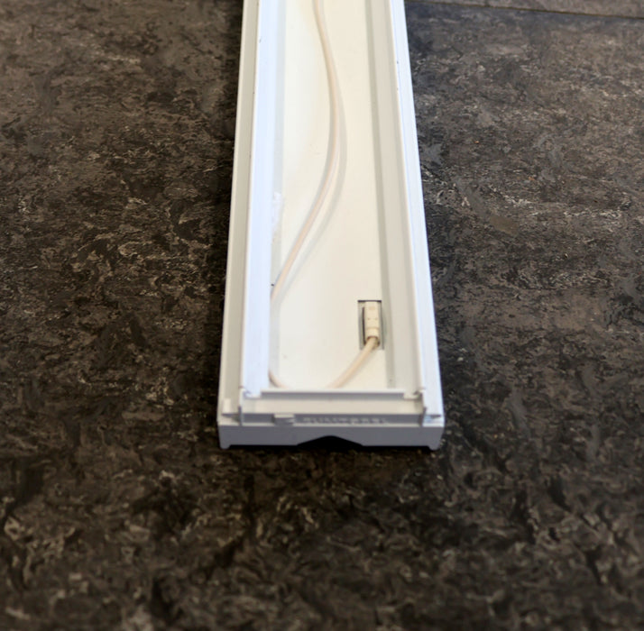 Bild des Artikels ZUMTOBEL-2x-Lichtbandleuchte-Art.Nr.-70468147