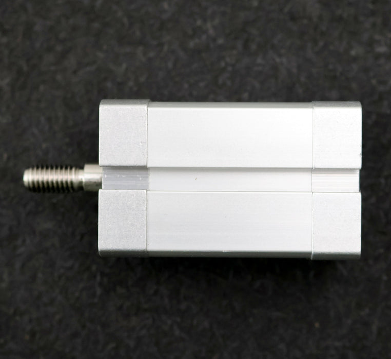 Bild des Artikels FESTO-2x-Kompaktzylinder-ADN-25-25-A-P-A-R3-Mat.Nr.-536250-KolbenØ-25mm