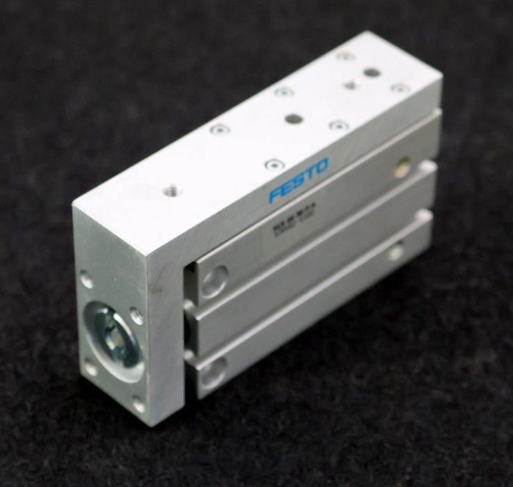 Bild des Artikels FESTO-Mini-Schlitten-SLS-16-30-P-A-Mat.Nr.-170502-KolbenØ-16mm-Hub-30mm-1-10bar