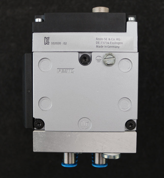 Bild des Artikels FESTO-Ventilinsel-CPV10-VI-Mat.Nr.-18200-mit-8x-Magnetventil-Mat.Nr.-161416